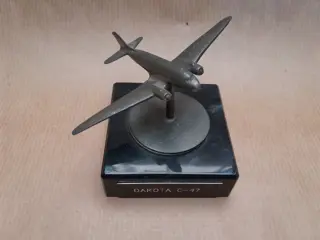 Vintage sculpture Dakota C-47 - tin