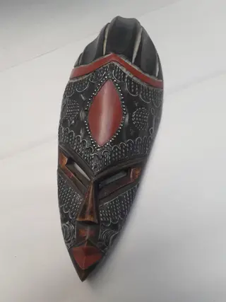 Afrikaans masker - metaal hout kunst - muurmasker - woondecoratie - handgesneden