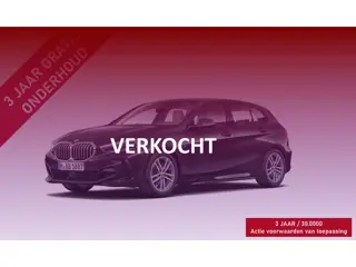 BMW 1-serie 118i Executive | Leer | Trekhaak