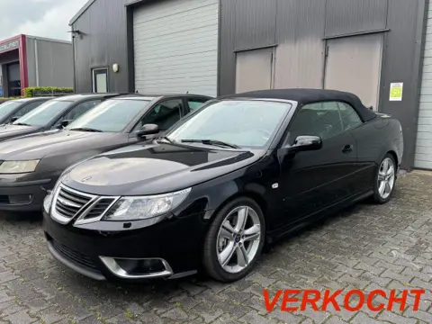 SAAB 9-3 Cabriolet 2.0T Aero Hirsch 240pk 132dkm 6-bak/18 inch/Premium Leer