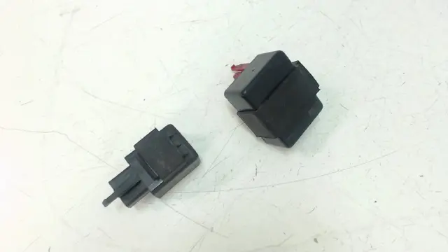 RELAIS Kawasaki ZZR 1200 2002 - 2005