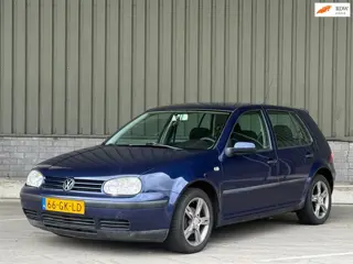 Volkswagen Golf 1.6 Trendline / APK / Airco