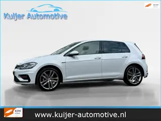 Volkswagen Golf 1.5 TSI Highline R-Line Automaat