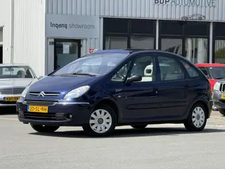 Citroen Xsara Picasso 2.0i-16V Exclusive Automaat | Pano | Leer