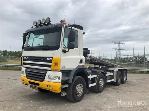 DAF 85.410 8x4 Roll-Off Truck (bj 2013)