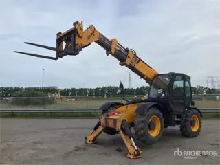JCB 535-125 (bj 2013)