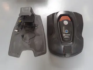 Husqvarna 440 automower