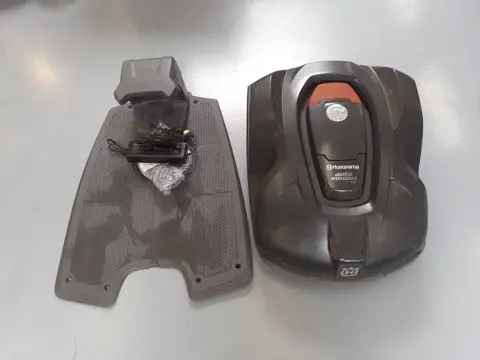 Husqvarna 440 automower