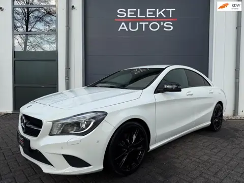 Mercedes-Benz CLA-klasse 180 Ambition 122 Pk Xenon/Led/Airco/Navi/Bluetooth/PDC/18 Inch/Elekt Ramen/