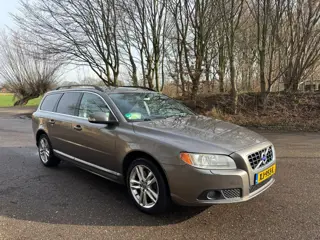 Volvo V70 2.5FT Summum |Automaat | APK 03-2027