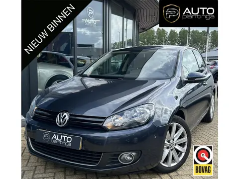 Volkswagen Golf 1.4 TSI Highline 122PK | AUTOMAAT | Stoelverwarming | Carplay | Parkeersensoren Voor