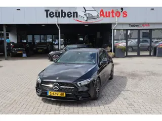 Mercedes-Benz A-klasse 220 Launch Edition | AMG Line | NL Auto | Trekhaak | Carplay | Cruise Control