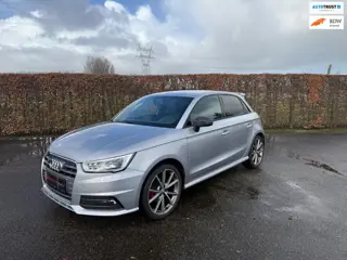 Audi A1 SPORTBACK 1.0 TFSI S-Line|S1Look|Bose|MatrixLED|Carbon