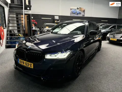 BMW 5-serie Touring 530e Business Edition Plus/VOL OPTIES!!