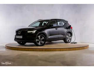 Volvo XC40 Recharge Ultimate 70 kWh | Zwenkbare trekhaak | Panorama dak | Memory | Adaptieve cruise 