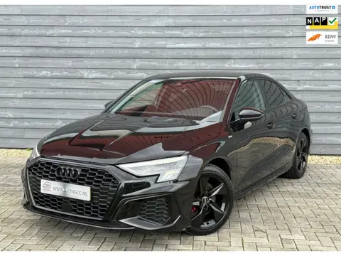 Audi A3 Limousine 35 TFSI S EDITION AUTOMAAT VIRTUAL NAP BTW BLACKPACK