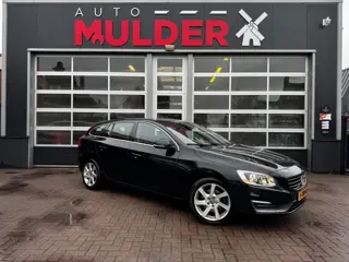 VOLVO V60  T3 MOMENTUM AUTOMAAT / NAVI / CRUISE / 