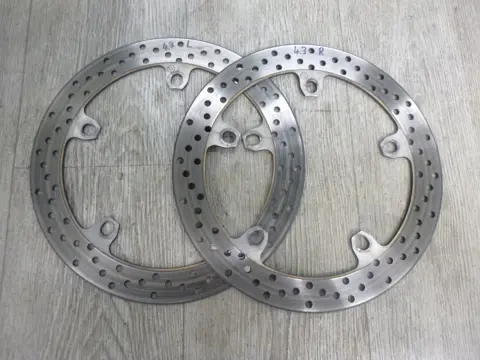REMSCHIJVEN SET BMW R 1200 S 2006 - 2008
