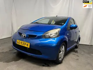 Toyota Aygo 1.0-12V Dynamic Blue SCHADEAUTO!