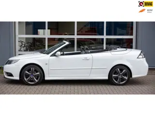 Saab 9-3 Cabrio 1.8t Vector TX uitgevoerd