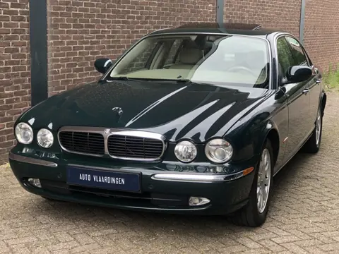 Jaguar XJ 3.5 V8 (bj 2004, automaat)