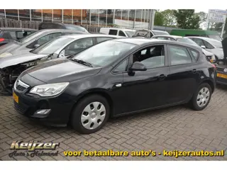 Opel Astra 1.4 Turbo Edition Motor defect !
