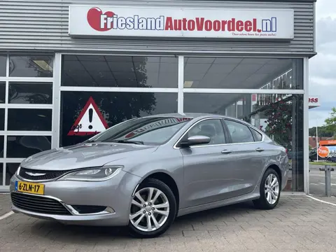 Chrysler 200 ltd /Automaat/Cruise/Climate/Navi/Keyless/Stoel- stuur verw./APK 06-2027/
