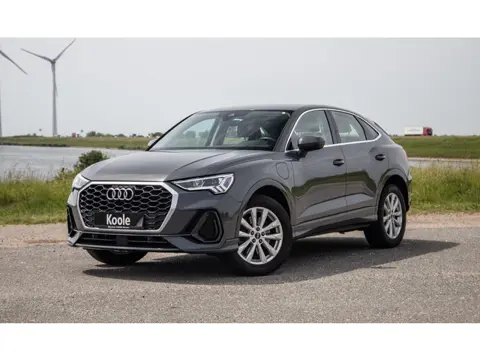 Audi Q3 Sportback 45 TFSI e Edition ADAPTIVE CRUISE  / CARPLAY / DEALER ONDERHOUDEN / AUTOMAAT
