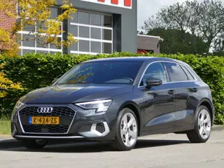 Audi A3 Sportback 30 TFSI Business edition | virtual cockpit | leer | opendak | stoelverwarming | LE
