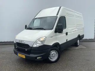 Iveco Daily 35S13V 330 H3 Airco Cruise 3 Zits Trekhaak & Opstap 3500 kg Euro 5