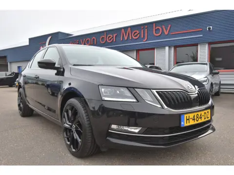 Škoda Octavia 1.0 TSI Greentech Business Edition ,TREKHAAK , CLIMATR , CR CONTR , NAVI , LED KOPL , 