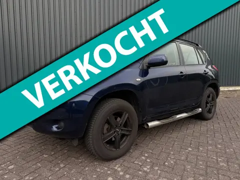 Toyota RAV4 2.0 VVTi Linea Terra ( TREKHAAK + 4X4 + AIRCO )