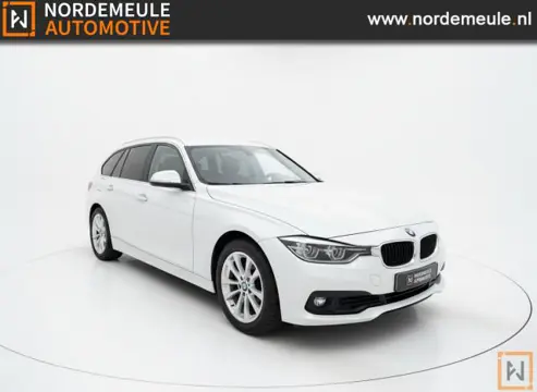 BMW 3-SERIE 320I CENT. EXEC. Xenon, Navi, AUT, Cruise