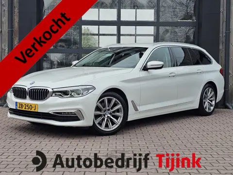 BMW 5 Serie Touring 520i High Executive Edition | Automaat | LED | Trekhaak | Parkeerhulp | Camera |