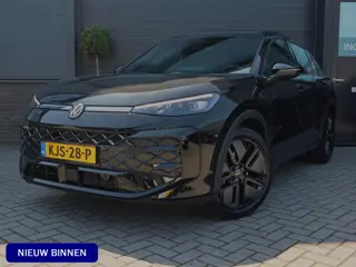 Volkswagen T-Roc 1.5 eTsi R-Line First Edition | Pano | ACC | Stoelverwarming | Grootscherm