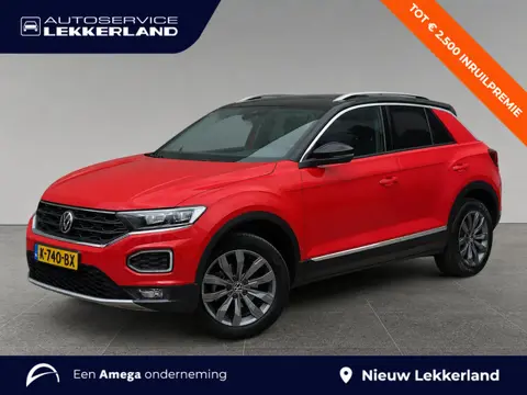 Volkswagen T-Roc Sport 1.5 TSI 150pk DSG AUTOMAAT | NAVI | SCHUIF/KANTELDAK | TREKHAAK | CAMERA | CL