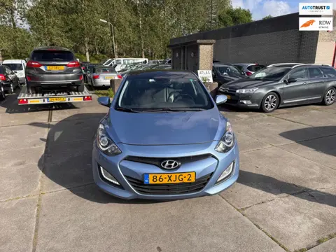 Hyundai I30 1.6 GDI i-Catcher 3 CILINDER.Clima.Camera.Navi