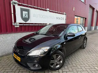 Kia Pro_cee'd 1.4 CVVT Seven // 163 DKM NAP // Airco // Navi // Cruise control