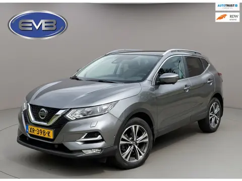 Nissan Qashqai 1.2 Tekna, panoramadak, 360 camera, stoelverwarming, afneembare trekhaak, vele opties