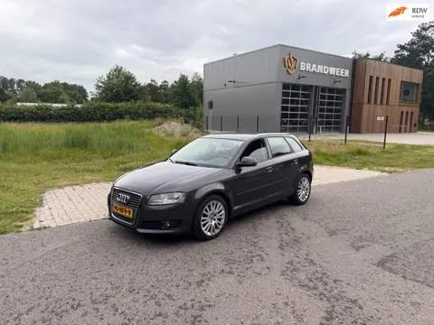Audi A3 Sportback 2.0 TDI Attraction Pro Line Business Clima.Navi