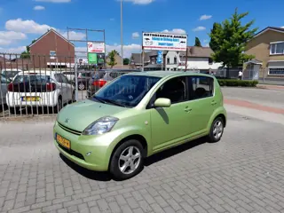 Daihatsu Sirion 2 1.3-16V Comfort Automaat !