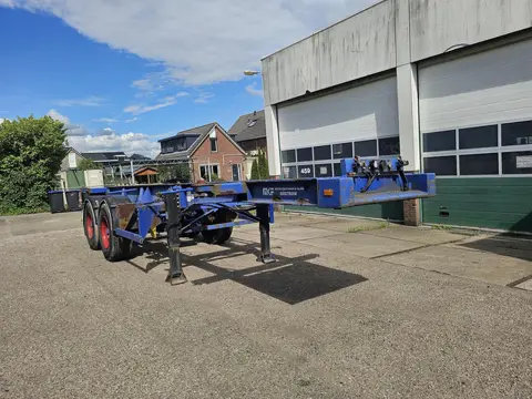 MKF Metallbau CS 20 -20 FOOT- CONTAINER CHASSIS -HEAVY DUTY- BPW DRUM -STEEL SUSPENSION- GOOD QUALIT