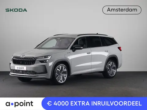 Skoda Kodiaq 1.5 TSI PHEV Sportline Business | Panoramadak | Trekhaak | 360 camera | Adaptief onders