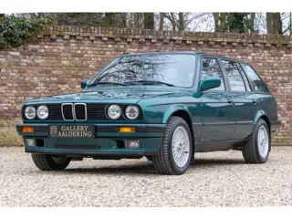 BMW 3 Serie 316i touring "Design Edition" with 47.000 kms Last 3-Series E30 with a high level of per