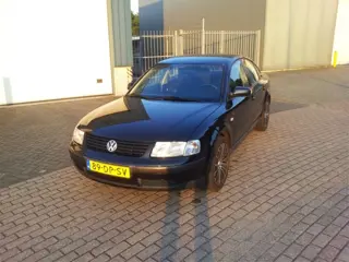 VW Passat 1999 ( 1.8 20v )