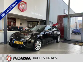 Alfa Romeo Giulietta 1.4 T Distinctive,Climate&Cruisecontrol,Elektrischpakket,Leder/Stof Bekleding,1