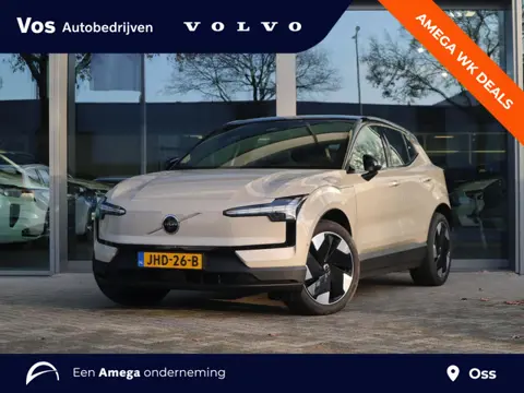 Volvo EX30 Single Motor Extended Range Ultra 69 kWh | Verwarmbare voorstoelen| Stuurwielverwarming| 