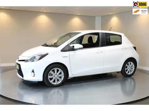 Toyota Yaris 1.5 Full Hybrid Aspiration *Automaat* Camera|Navi|All-seasons