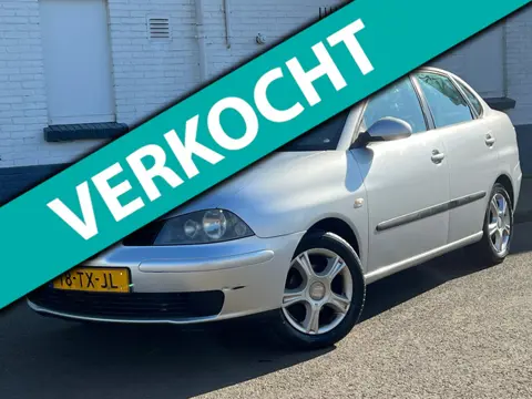 Seat Cordoba 1.4-16V Trendstyle|Nieuwe APK|Airco|Trekhaak|Elektr.ramen