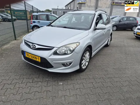 Hyundai I30 CW Hyundai I30 CW 1.6i Active-AUTOMAAT